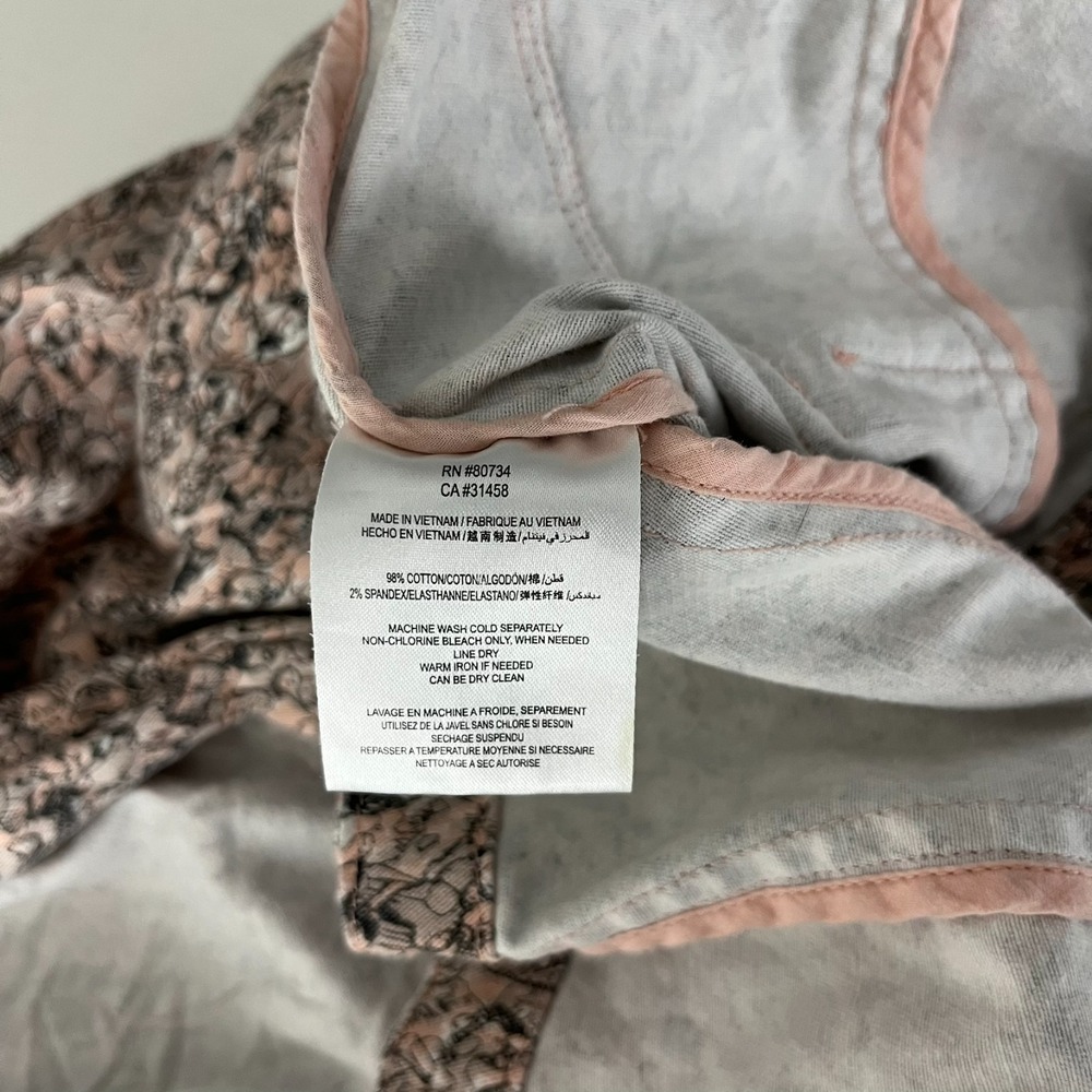 BCBGeneration Jacket Women's Size S Pink Floral Print Convertible Hood - Picture 9 of 9